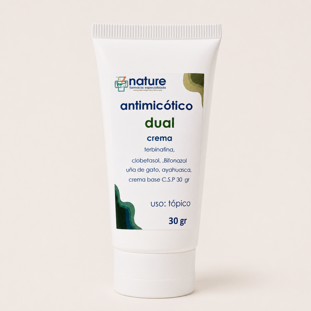 Antimicótico Dual – Crema — el envase sobre fondo claro