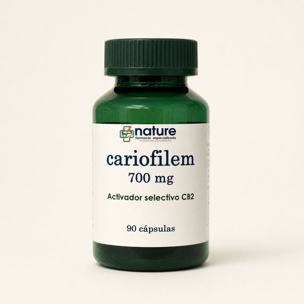Cariofilem 700 mg — frasco verde de 90 cápsulas, sobre fondo blanco