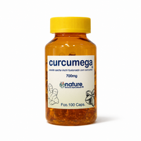 Curcumega — frasco de 100 cápsulas sobre fondo blanco